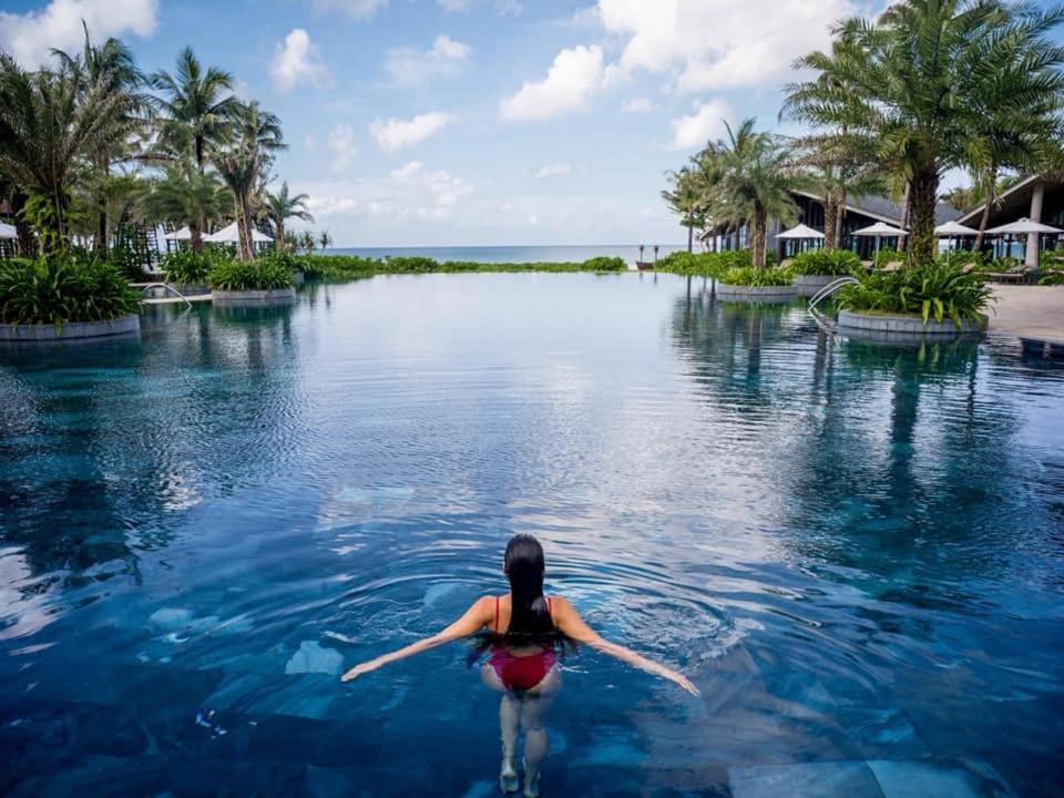 Marina Resort Waterfront Minh Phu Quoc Beach Swimming Pool Eksteriør billede